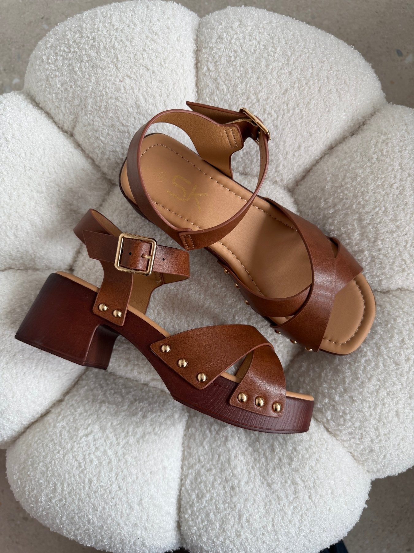 Sandalias Camel Plataforma 14865 Hebilla Casual de mujer Zoé Brand Costa Rica