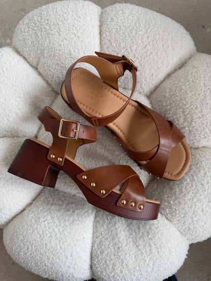 Sandalias Camel Plataforma 14865 Hebilla Casual de mujer Zoé Brand Costa Rica