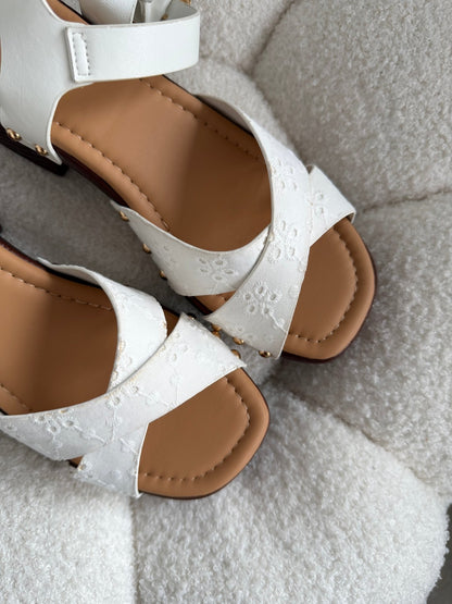 Sandalias Blanco Plataforma 14866 Hebilla Casual de mujer Zoé Brand Costa Rica