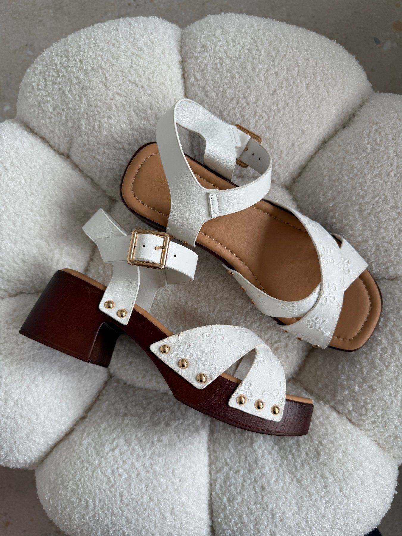 Sandalias Blanco Plataforma 14866 Hebilla Casual de mujer Zoé Brand Costa Rica