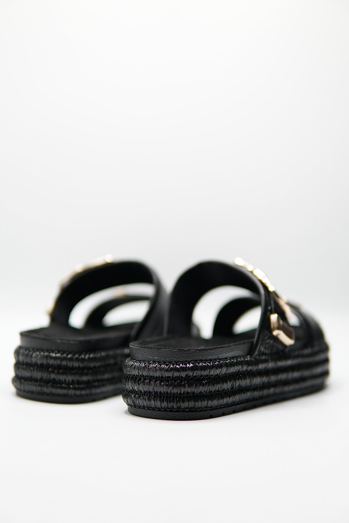 Sandalias Negro Plataforma 14867 Doble Correa Hebillas Casual de mujer Zoé Brand Costa Rica