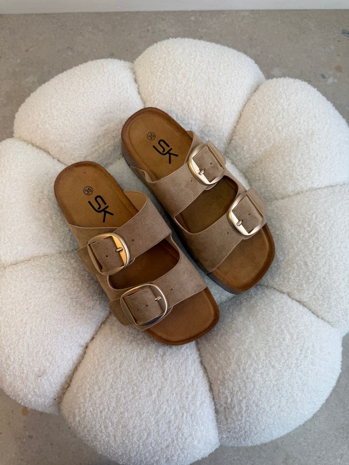 Sandalias Camel Gamuza 14872 Doble Correa Hebillas Casual de mujer Zoé Brand Costa Rica