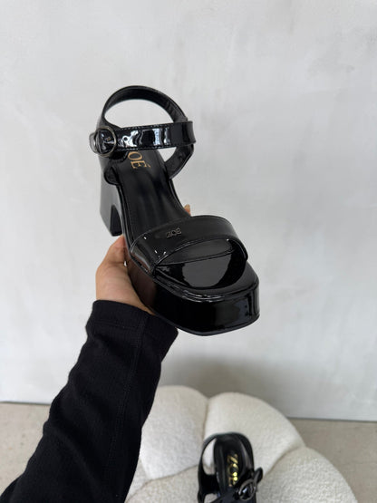 Sandalias Negro Charol Plataforma 14908 Ejecutivo de mujer Zoé Brand Costa Rica