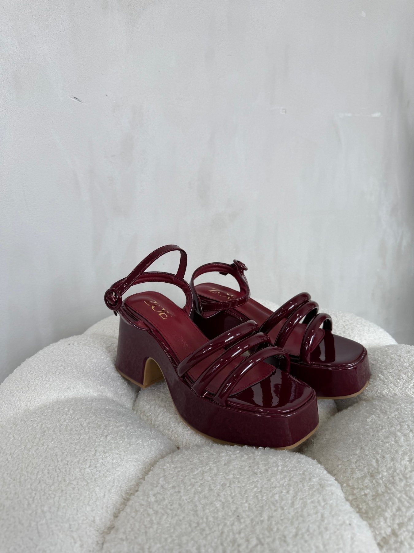 Sandalias Burdeos Charol Plataforma 14912 Ejecutivo de mujer Zoé Brand Costa Rica
