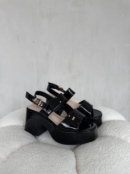 Sandalias Negro Charol Plataforma 14914 Ejecutivo de mujer Zoé Brand Costa Rica