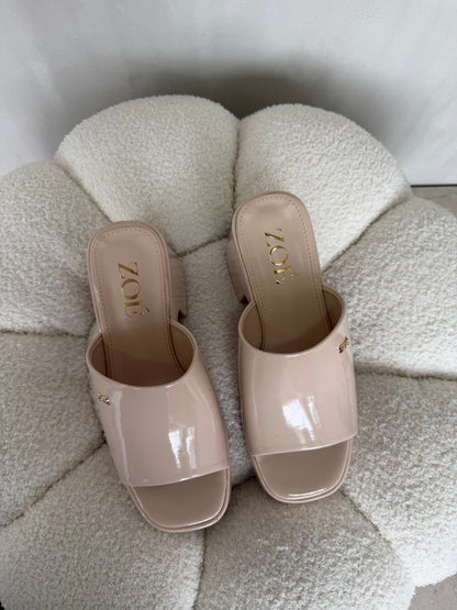 Sandalias Beige Charol Plataforma 14916 Ejecutivo de mujer Zoé Brand Costa Rica