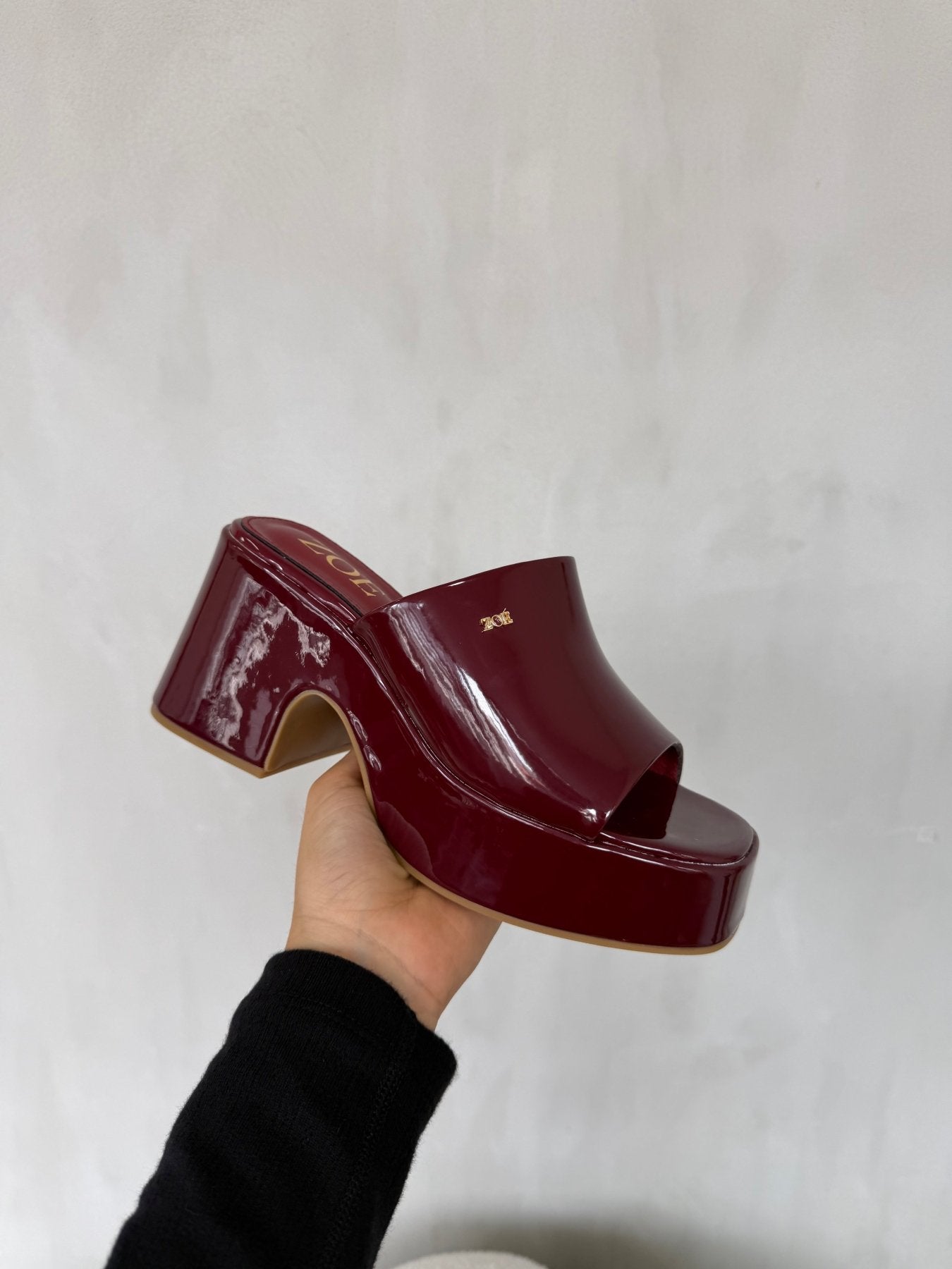 Sandalias Burdeos Charol Plataforma 14918 Ejecutivo de mujer Zoé Brand Costa Rica