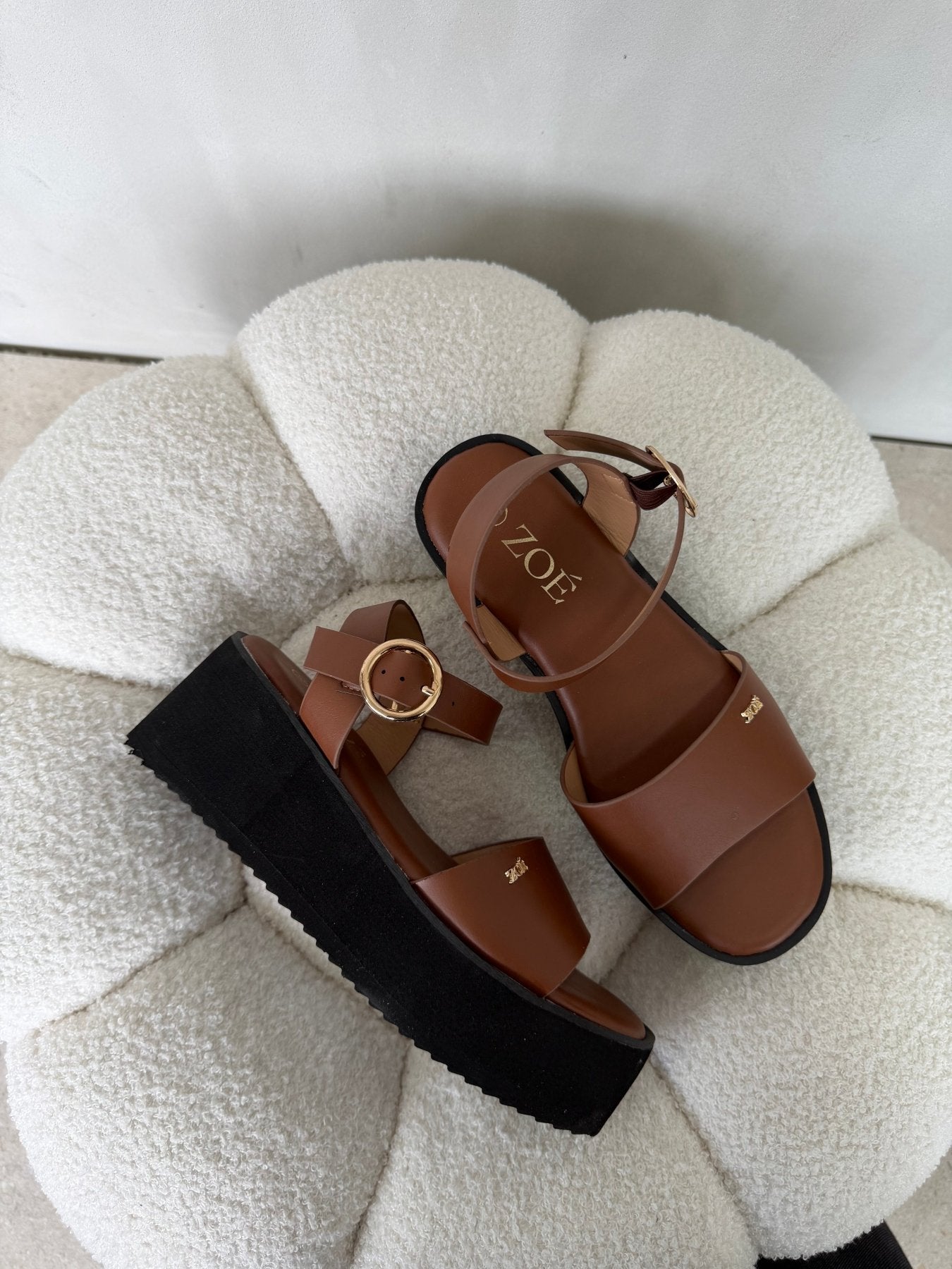 Sandalias Camel Plataforma 14931 Hebilla Casual de mujer Zoé Brand Costa Rica