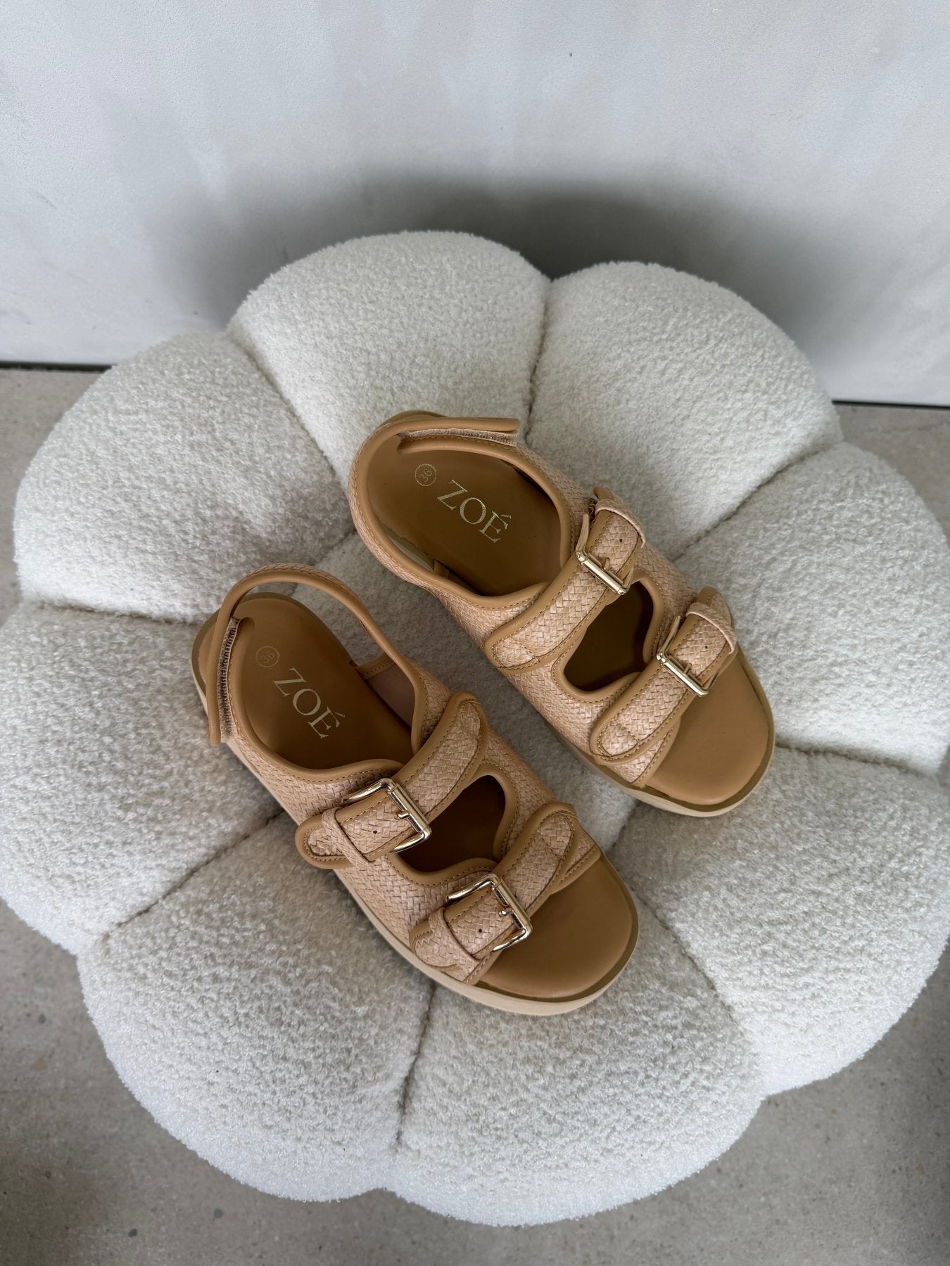 Sandalias Beige Plataforma 14933 Hebillas Casual de mujer Zoé Brand Costa Rica