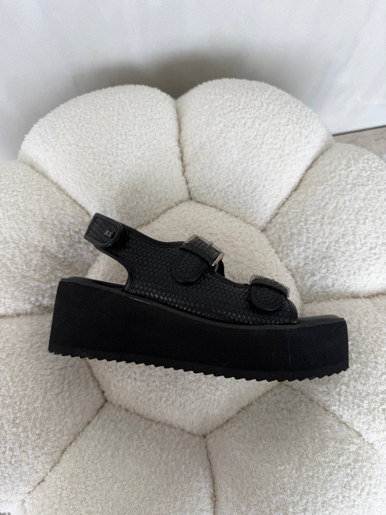 Sandalias Negro Plataforma 14934 Doble Correa Hebillas Casual de mujer Zoé Brand Costa Rica