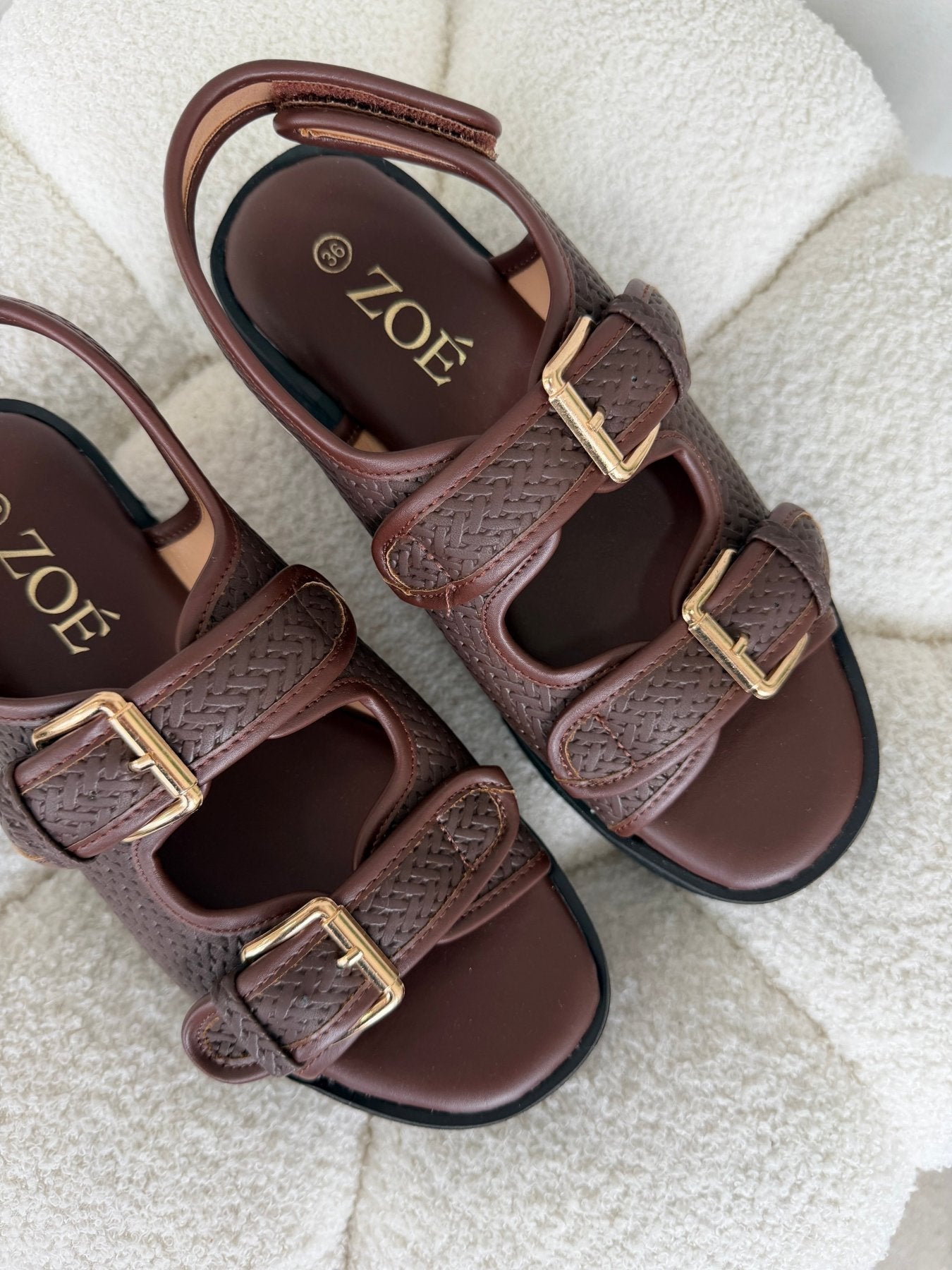 Sandalias Café Plataforma 14935 Doble Correa Hebillas Casual de mujer Zoé Brand Costa Rica
