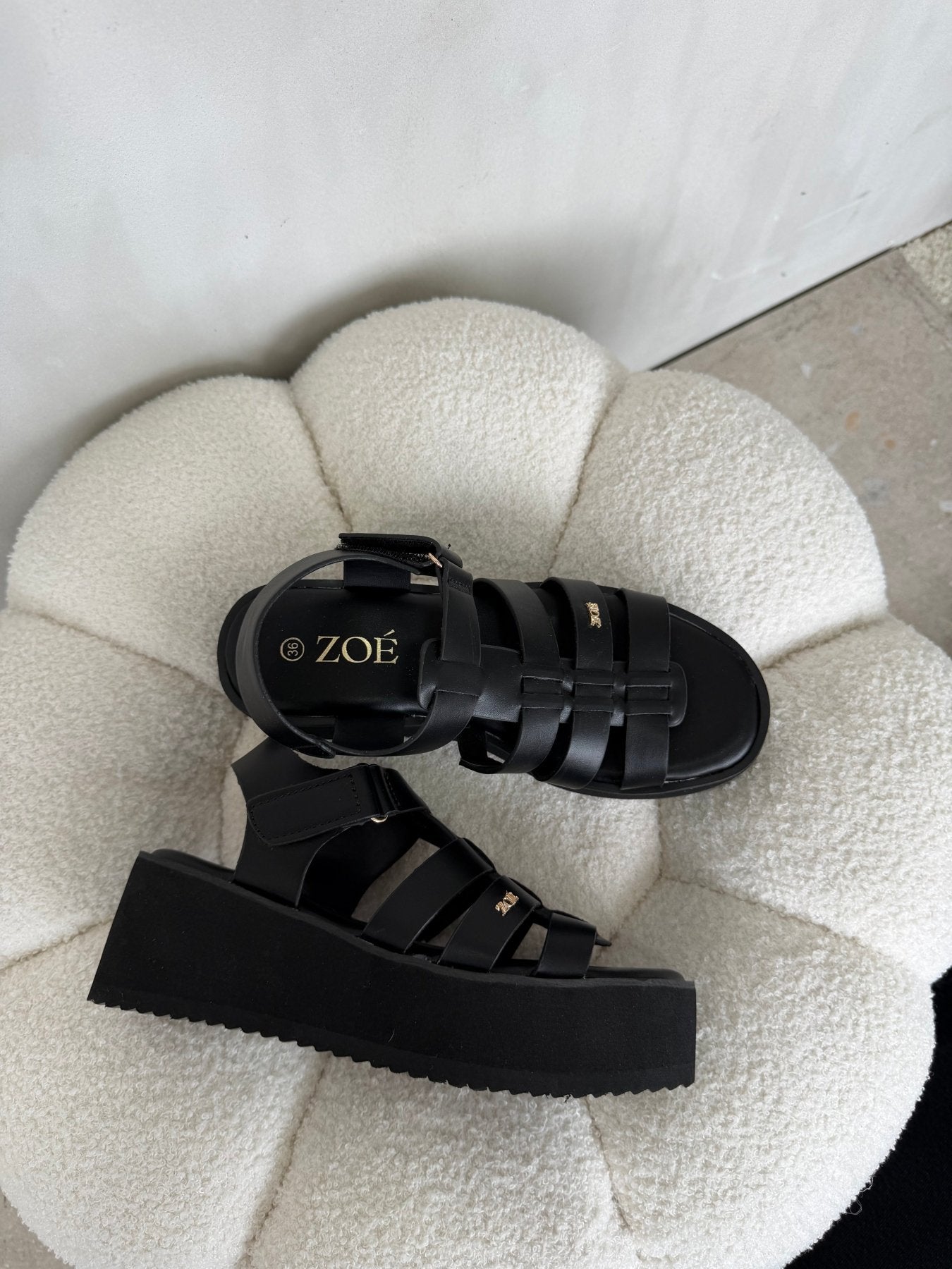 Sandalias Negro Plataforma 14936 Velcro Casual de mujer Zoé Brand Costa Rica