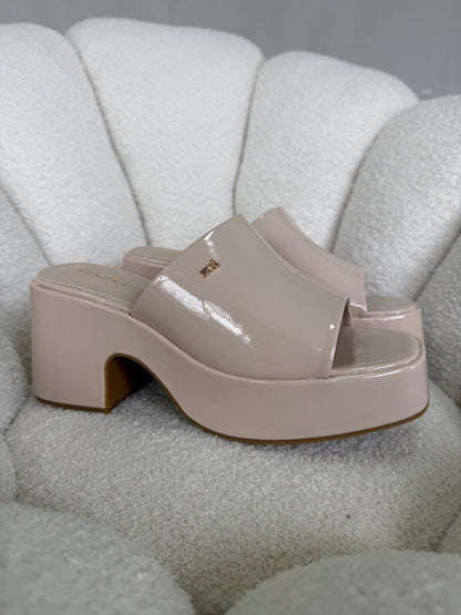 Sandalias Beige Charol Plataforma 14916 Ejecutivo de mujer Zoé Brand Costa Rica - ZOÉ BRAND 2026 disponible-35 disponible-36