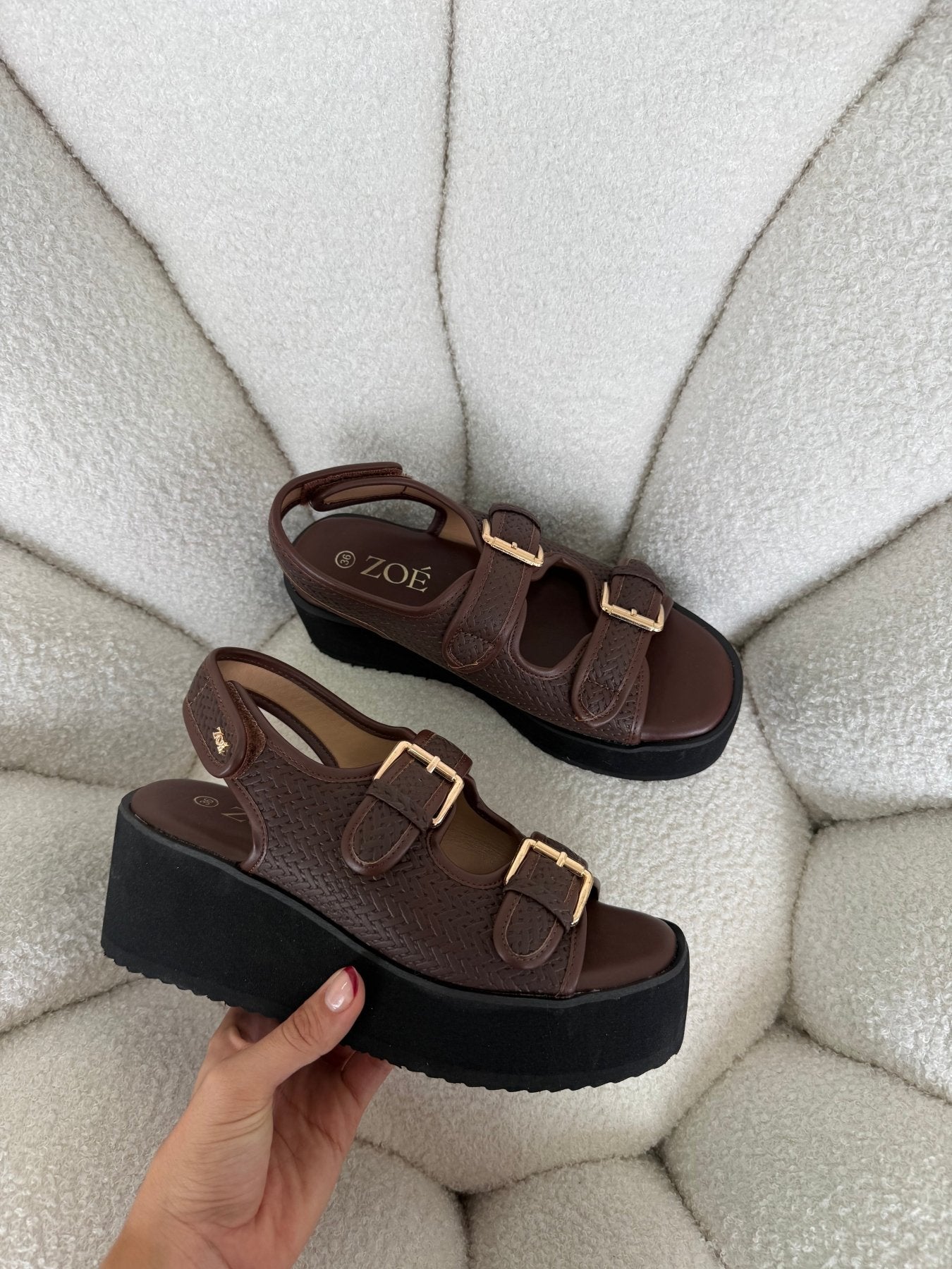 Sandalias Café Plataforma 14935 Doble Correa Hebillas Casual de mujer Zoé Brand Costa Rica - ZOÉ BRAND 2026 MOCCA plataforma