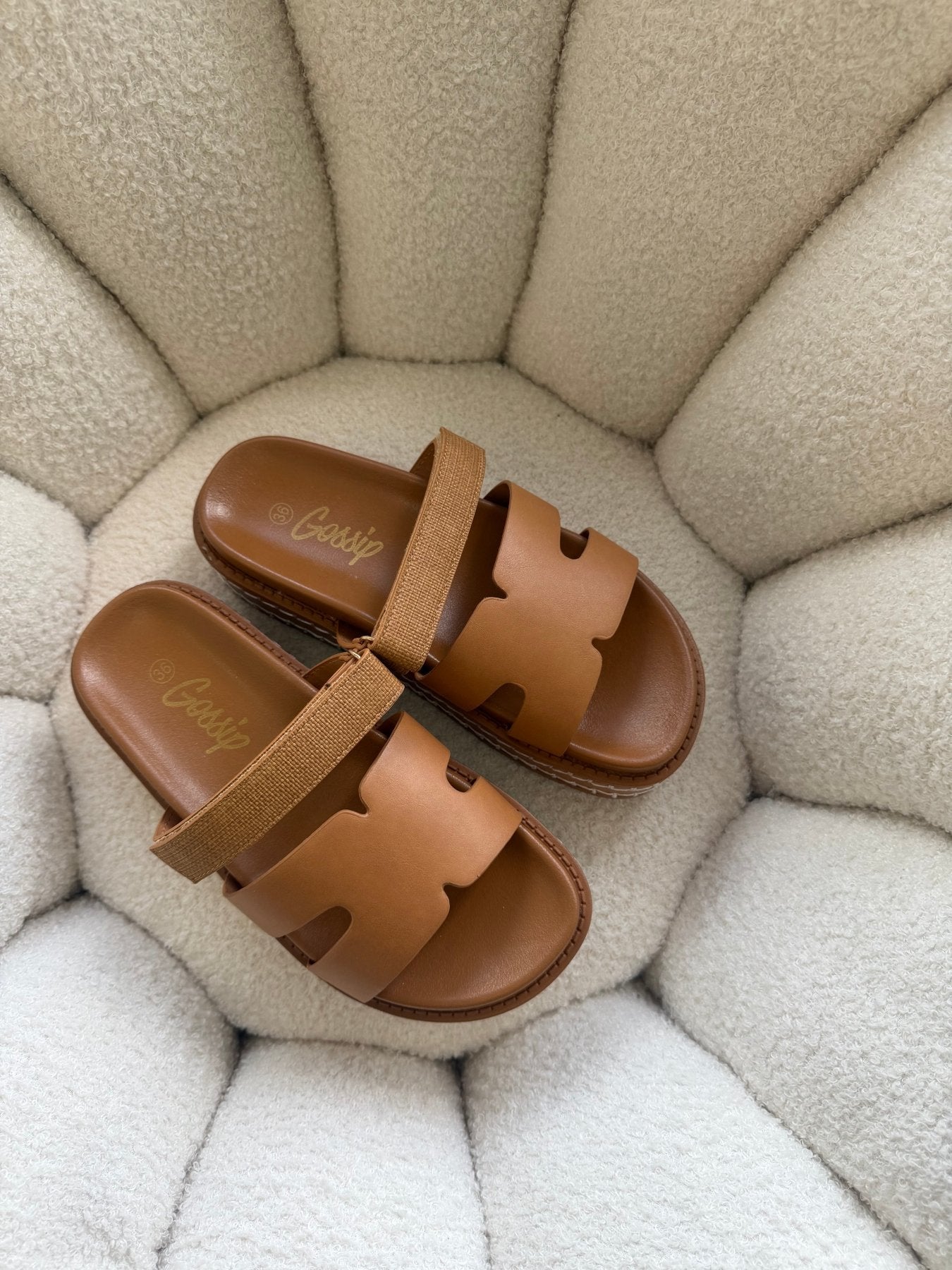 Sandalias Camel Plataforma 14345 Correa con Hebilla Velcro Casual de mujer Zoé Brand Costa Rica - ZOÉ BRAND 2025 chancletas plataforma