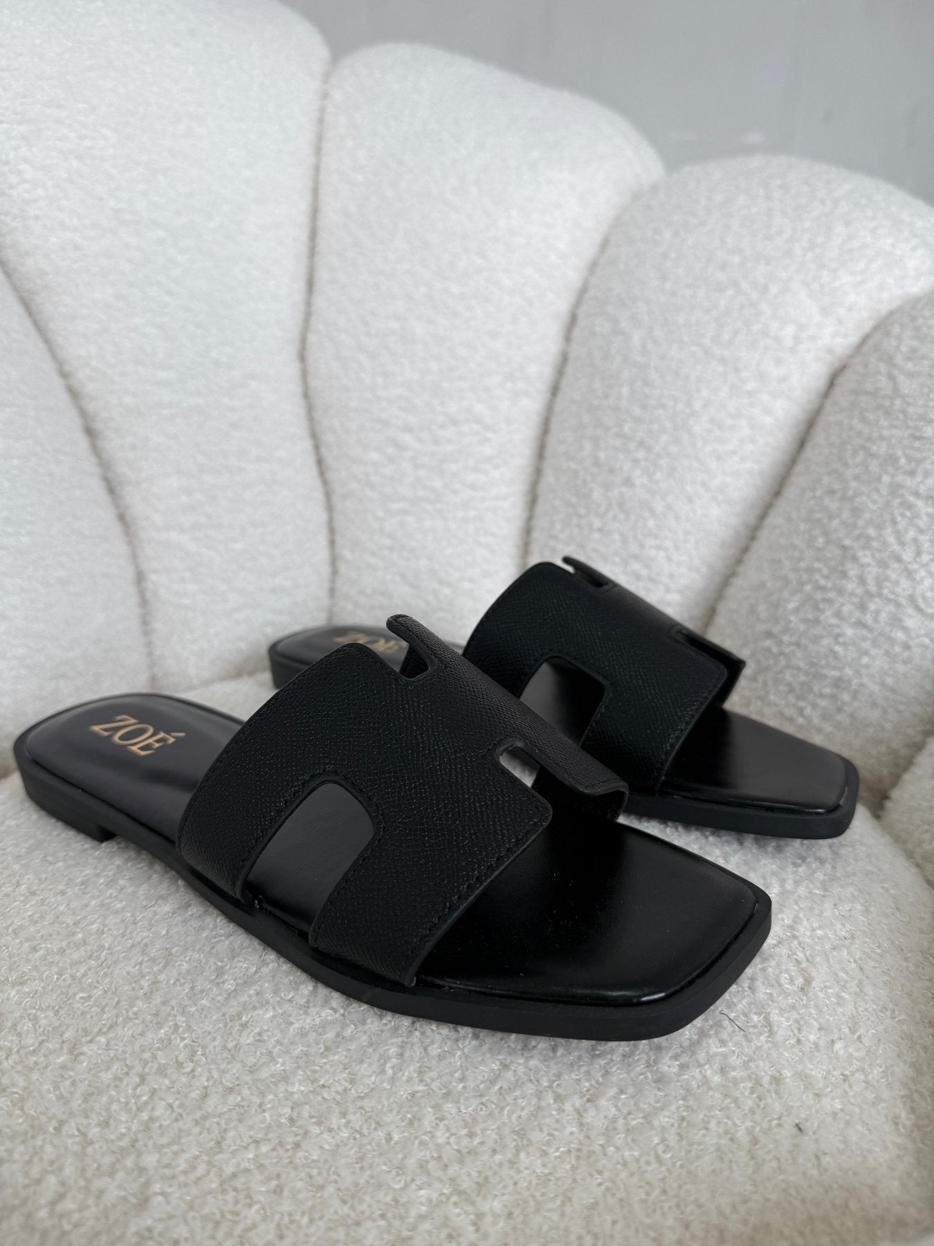 Sandalias Negro Flats 14904 Casual de mujer Zoé Brand Costa Rica - ZOÉ BRAND 2026 BLACK flats