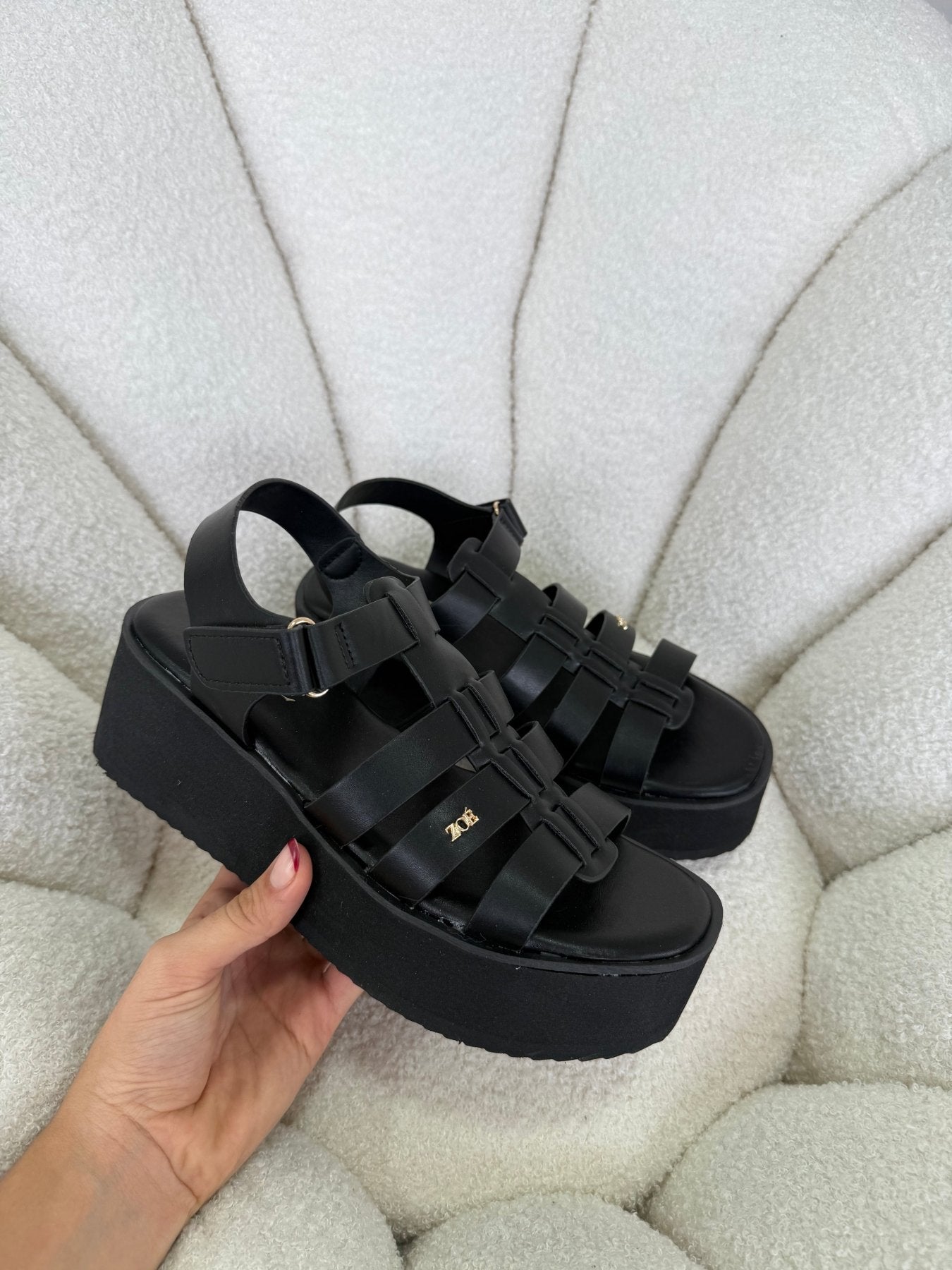 Sandalias Negro Plataforma 14913 Hebilla Ejecutivo de mujer Zoé Brand Costa Rica - ZOÉ BRAND 2026 BLACK ejecutivo