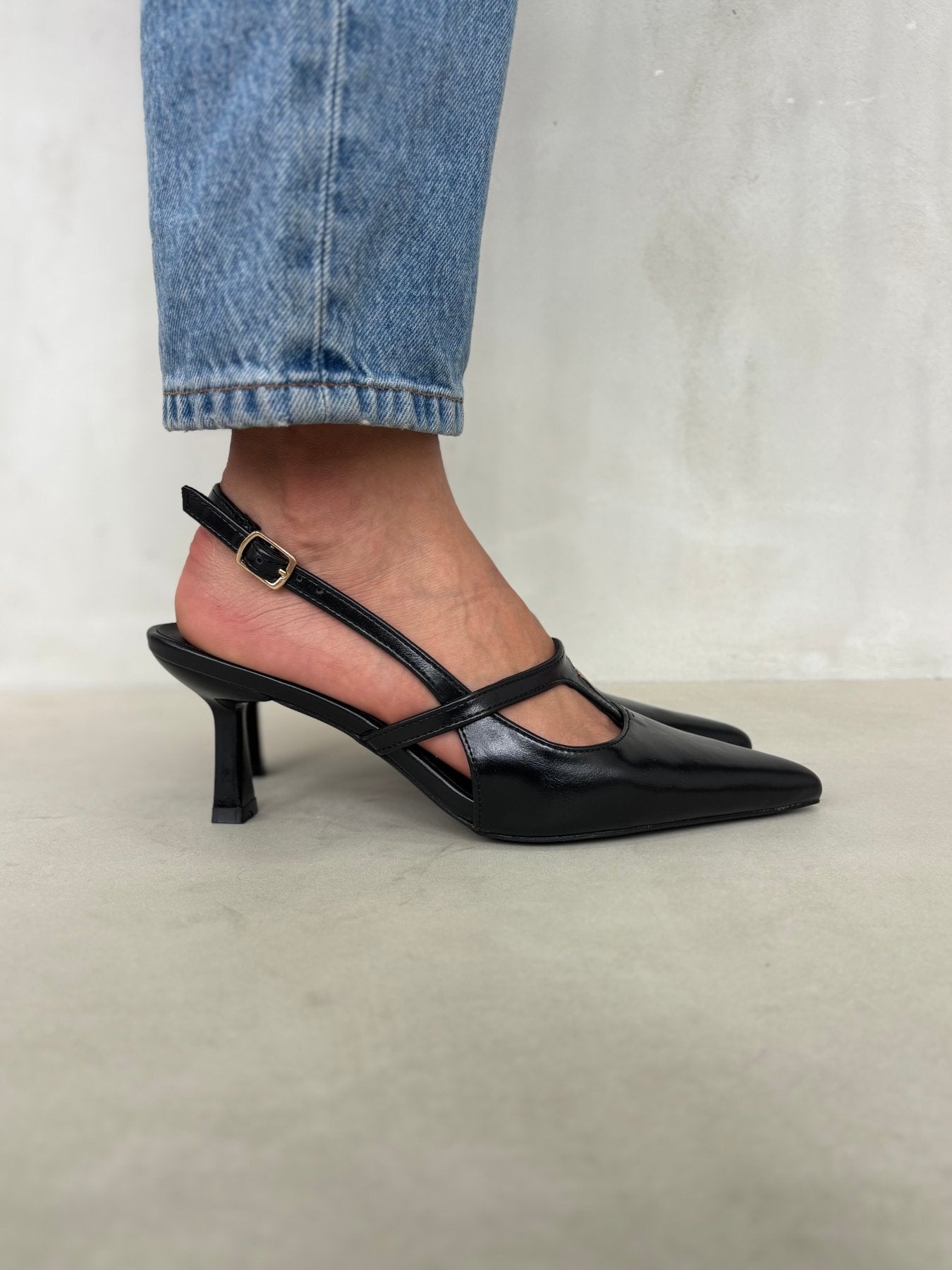 Tacones Negro 14426 Correa con Hebilla Slingback Ejecutivo Zoé Brand Costa Rica