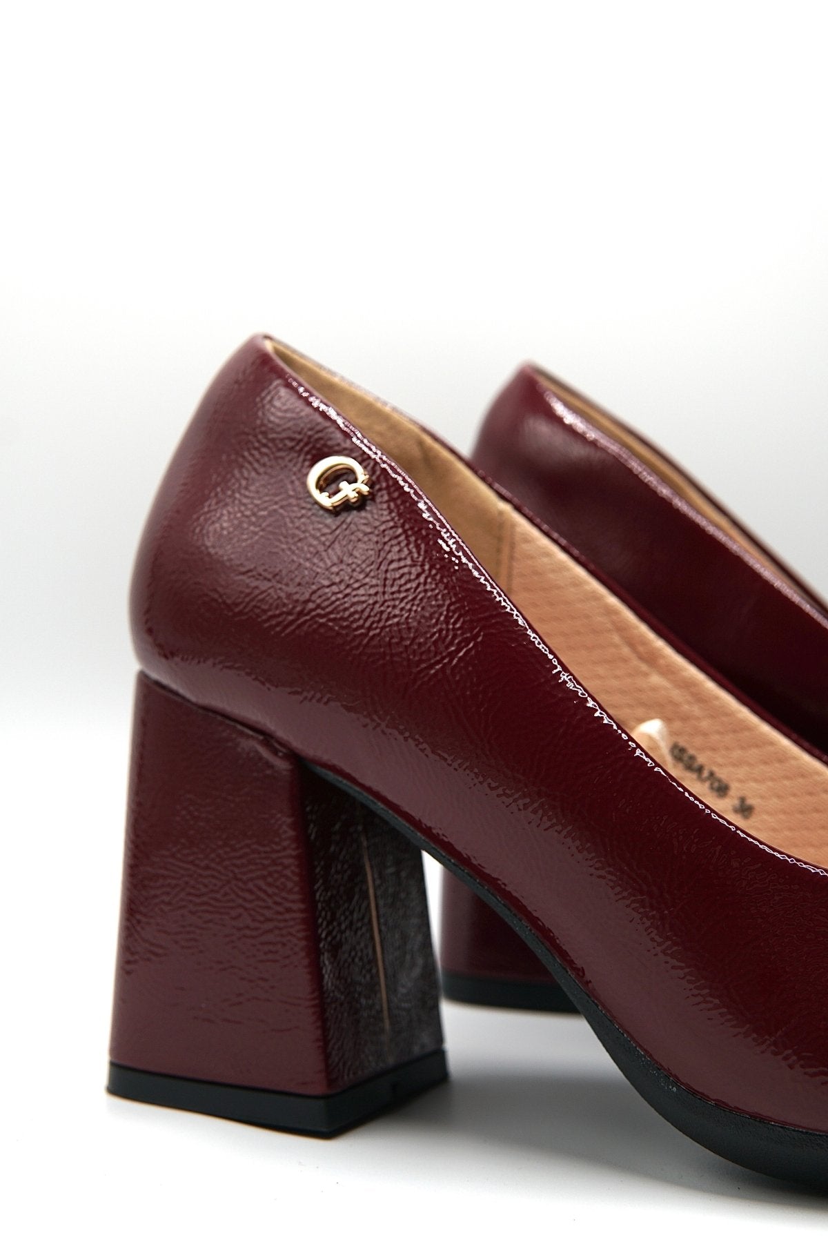 Tacones Burdeos Charol 14787 Casual Ejecutivo de mujer Zoé Brand Costa Rica