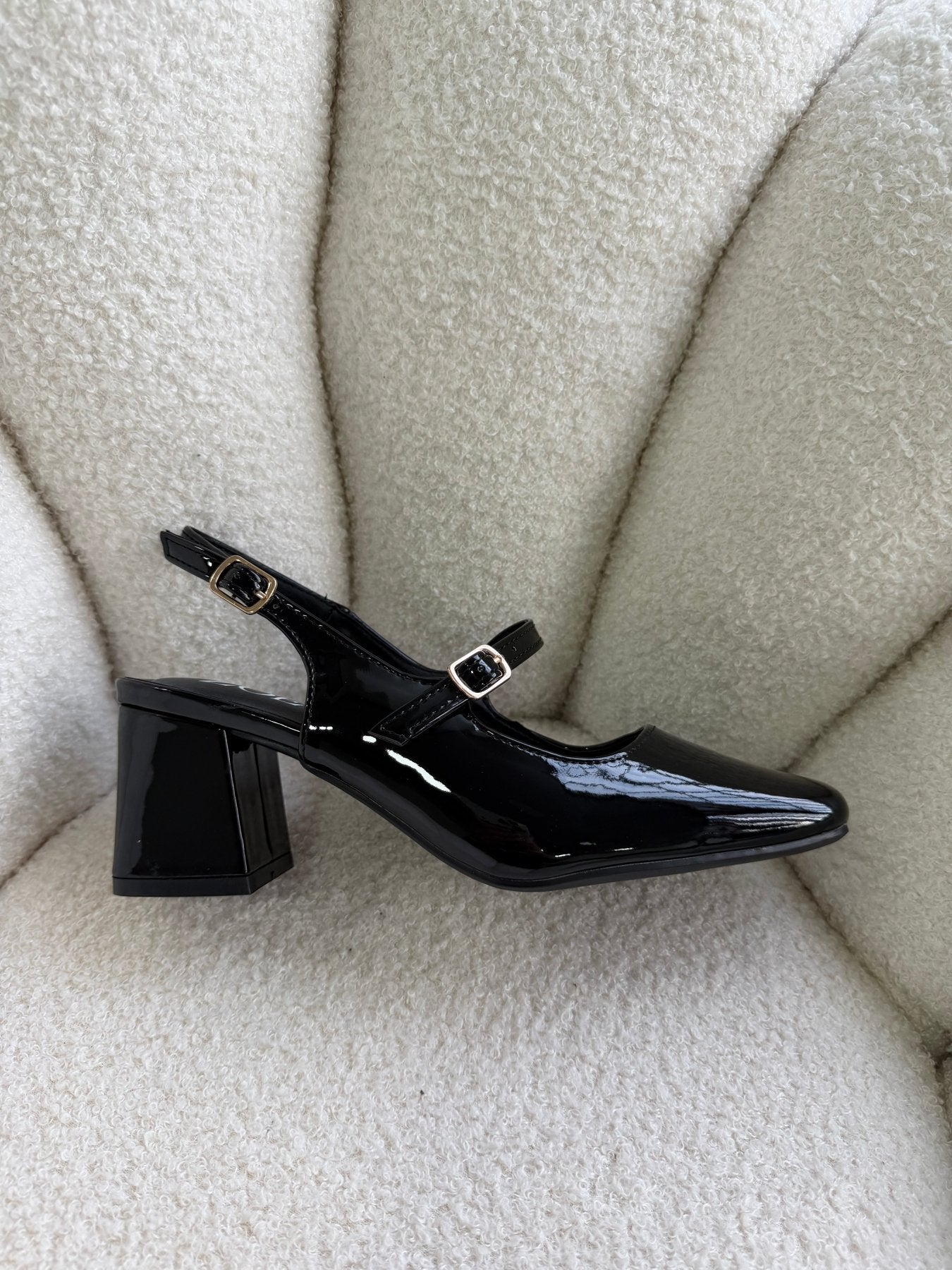 Tacones Negro Charol 15000 Hebilla Mary Jane Slingback Ejecutivo Zoé Brand Costa Rica