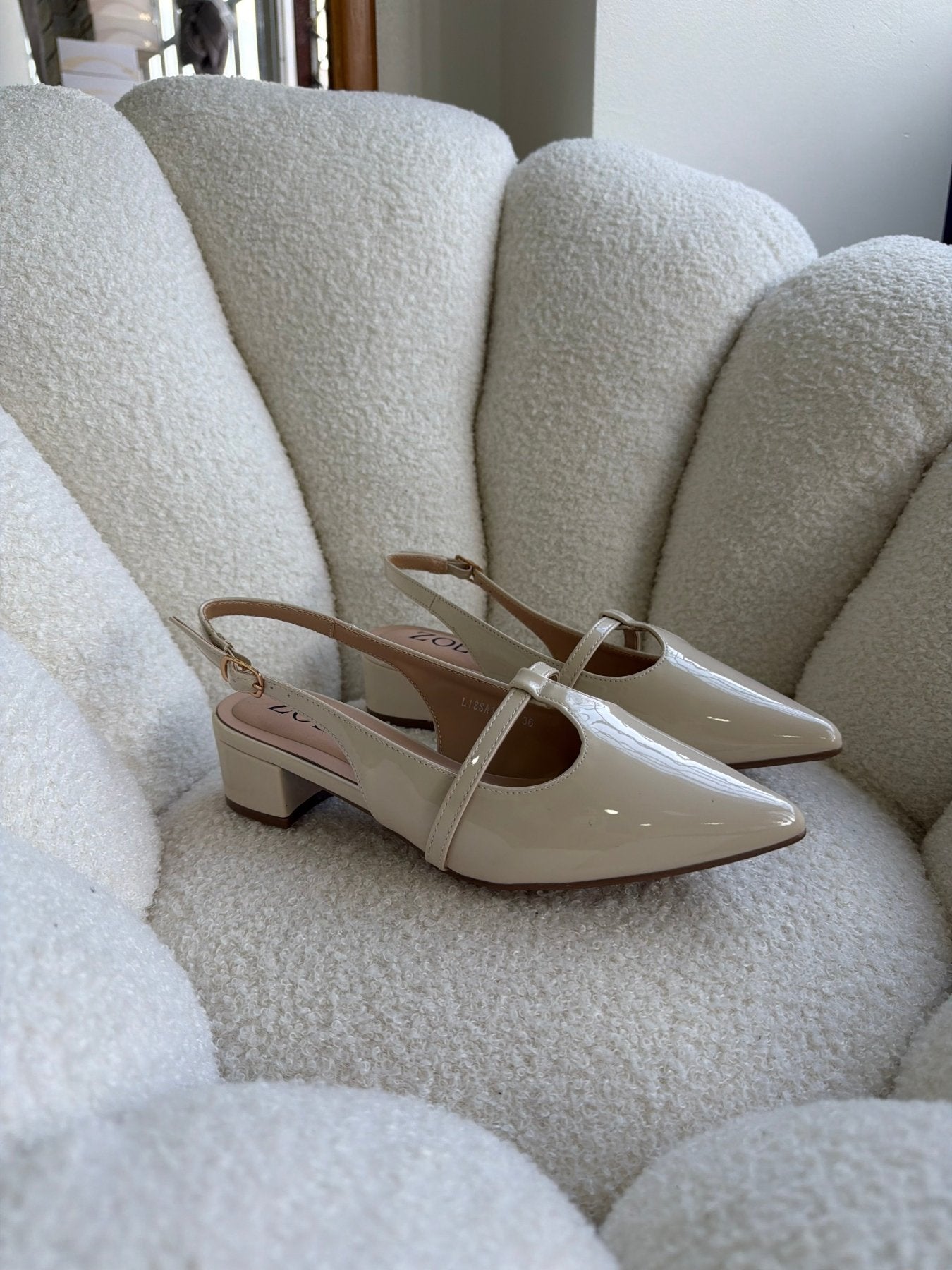 Tacones Blanco Charol 15006 Hebilla Mary Jane Slingback Ejecutivo Zoé Brand Costa Rica