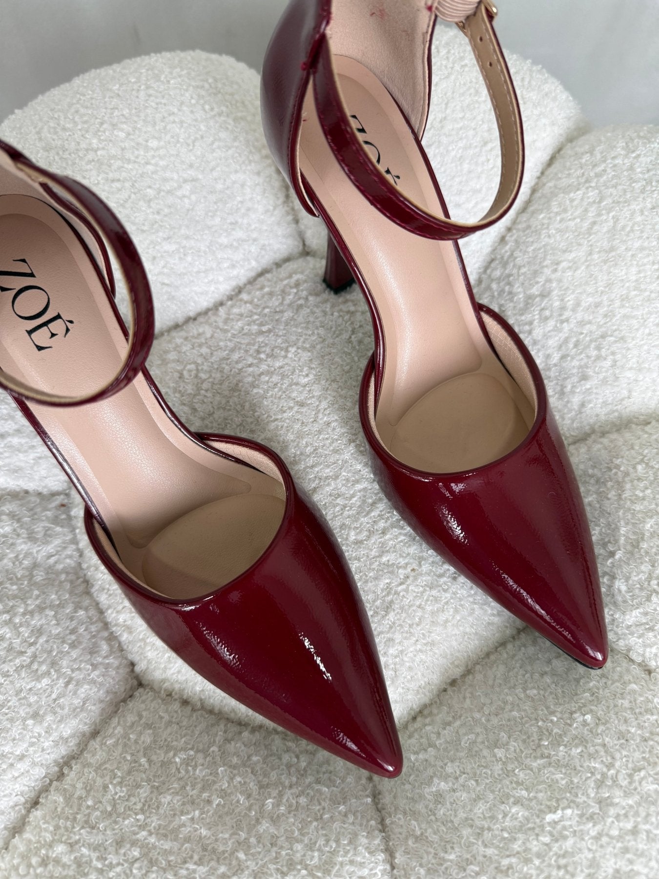 Tacones Burdeos Charol 15014 Hebilla Stiletos Ejecutivo Zoé Brand Costa Rica