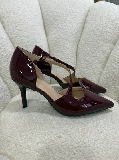 Tacones Burdeos Charol 15012 Stiletos Ejecutivo Zoé Brand Costa Rica - ZOÉ BRAND 2026 burgundy ejecutivo