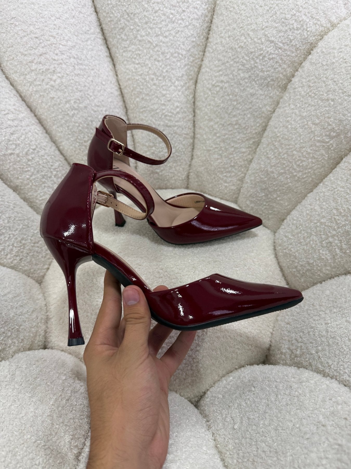 Tacones Burdeos Charol 15014 Hebilla Stiletos Ejecutivo Zoé Brand Costa Rica - ZOÉ BRAND 2026 burgundy disponible-35