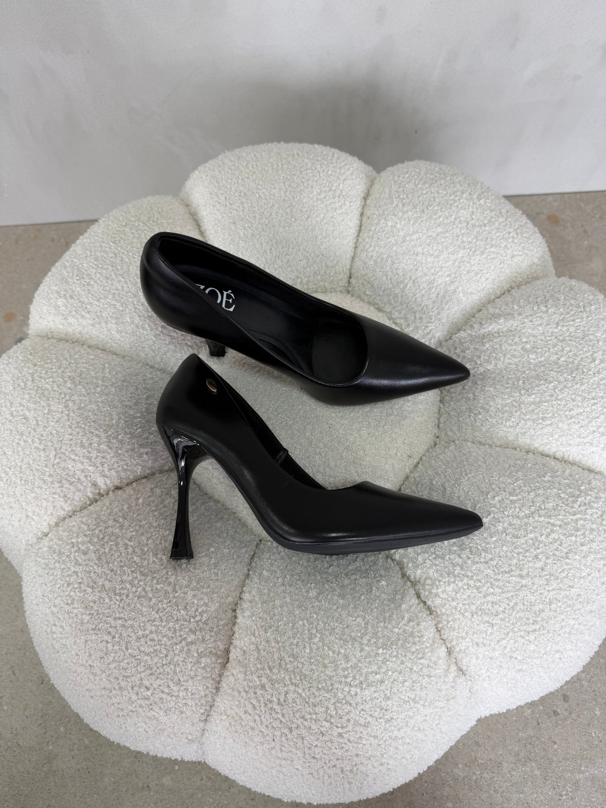 Tacones Negro Tacón Alto 15100 Punta Fina de mujer Costa Rica - ZOÉ BRAND 2026 BLACK charol