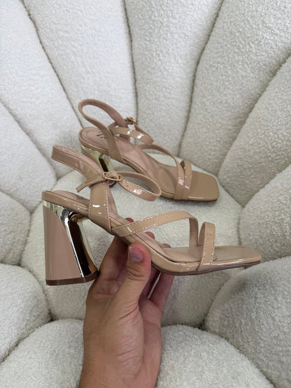 Tacones Nude Charol 14994 Hebilla Ejecutivo de mujer Zoé Brand Costa Rica - ZOÉ BRAND 2026 disponible-35 disponible-36