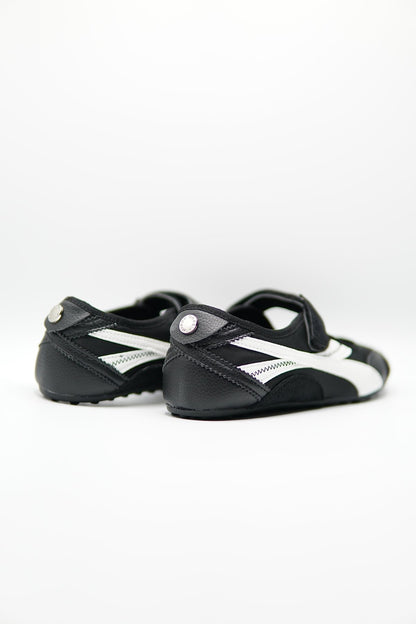 Tenis Negro Blanco Gamuza 14817 Velcro Mary Jane Casual de mujer Zoé Brand Costa Rica
