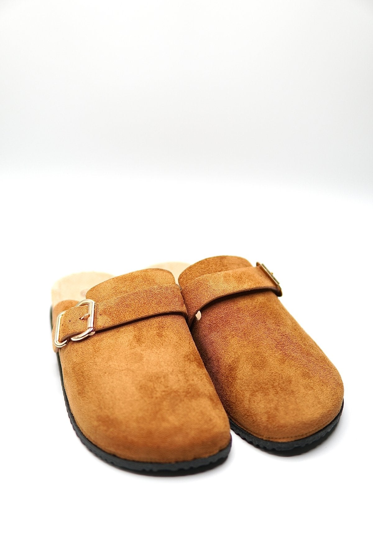 Zuecos Tan Gamuza 14859 Hebilla Casual de mujer Zoé Brand Costa Rica