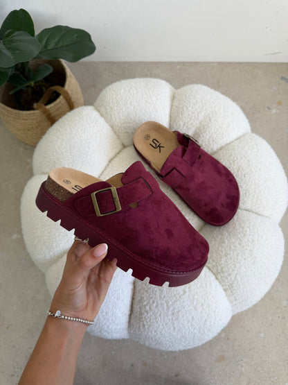 Zuecos Burdeos Gamuza 14862 Plataforma Hebilla Casual de mujer Zoé Brand Costa Rica