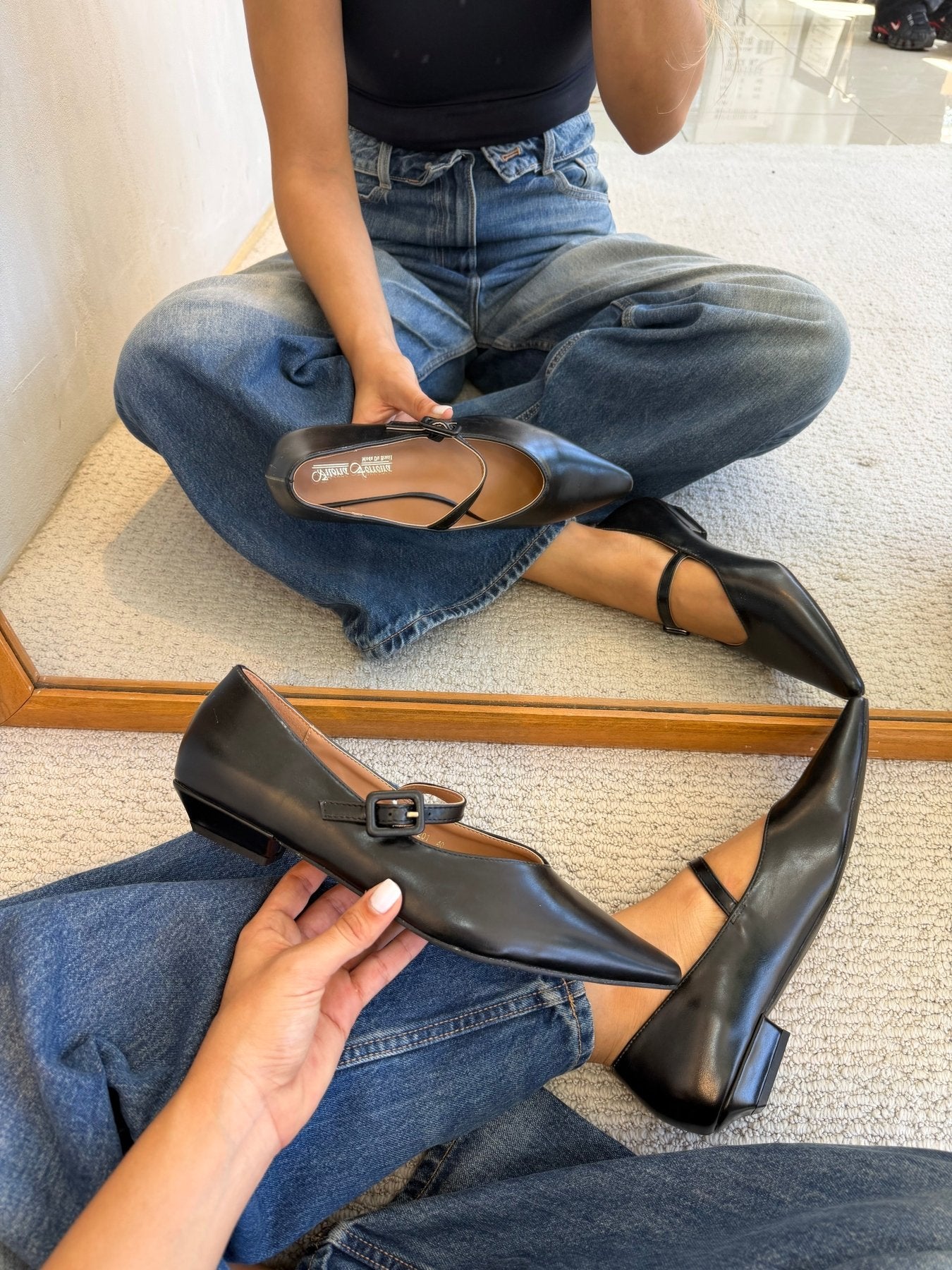 Zuecos Negro 2061 Mary Jane Hebilla Casual de mujer Zoé Brand Costa Rica